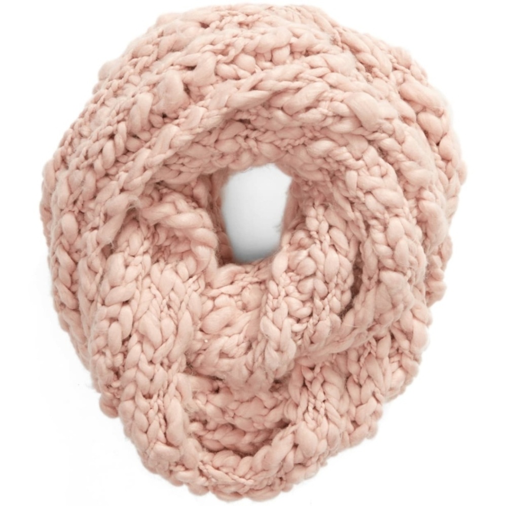 🔥LAST 1🔥NWT FREE PEOPLE CHUNKY INFINITY SCARF - Picture 2 of 5
